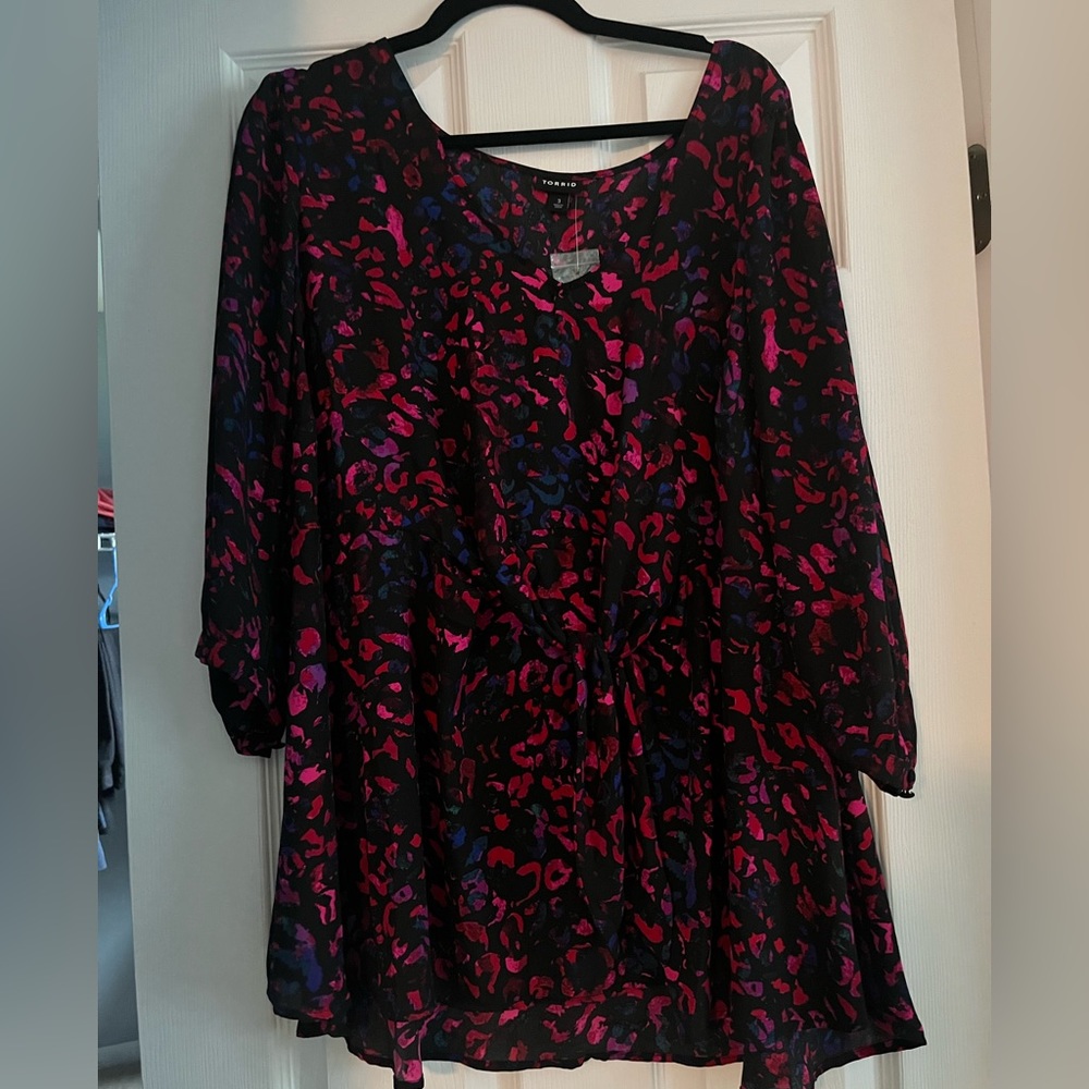 Torrid never worn new with tags, tie at waist top